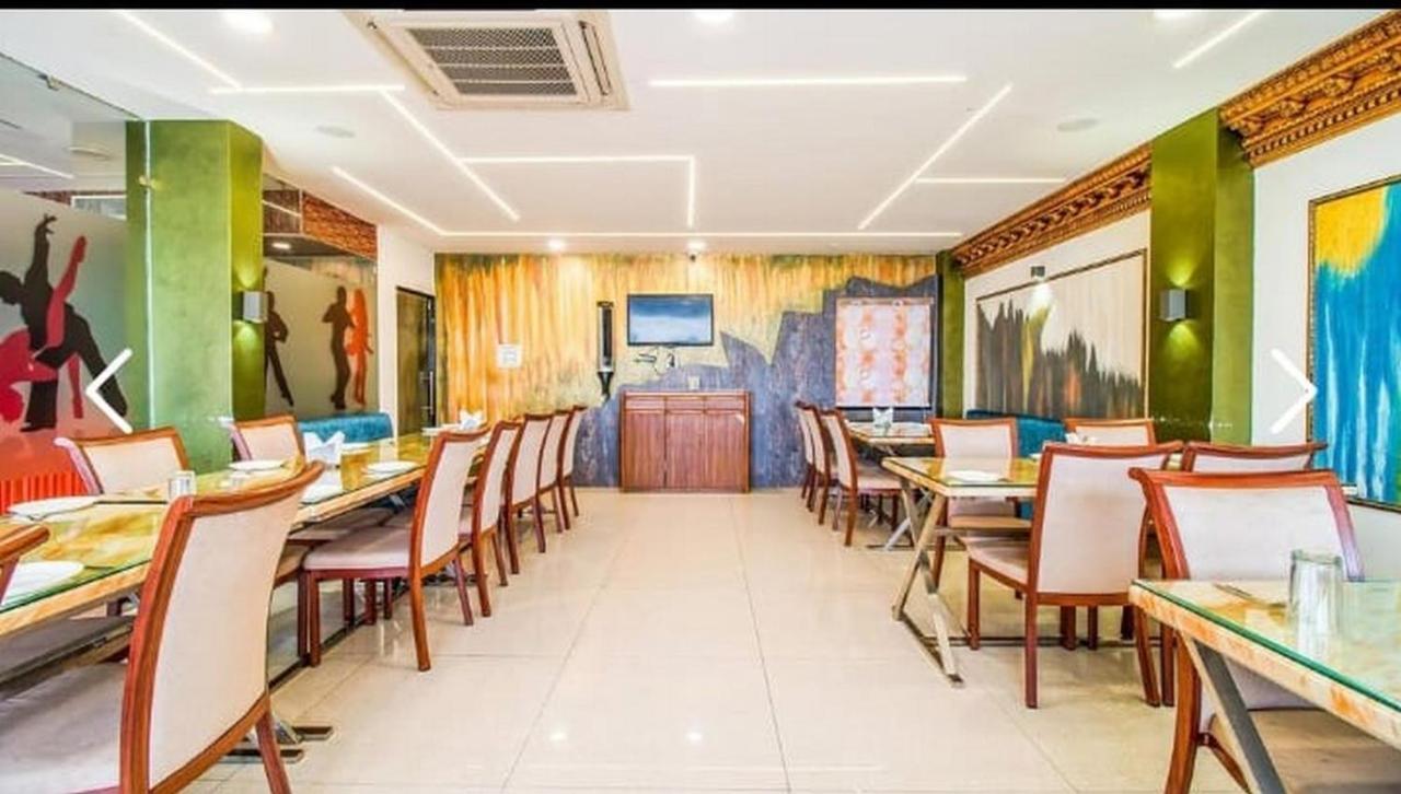 Hotel Eleven Heights ,Bhopal Exterior photo